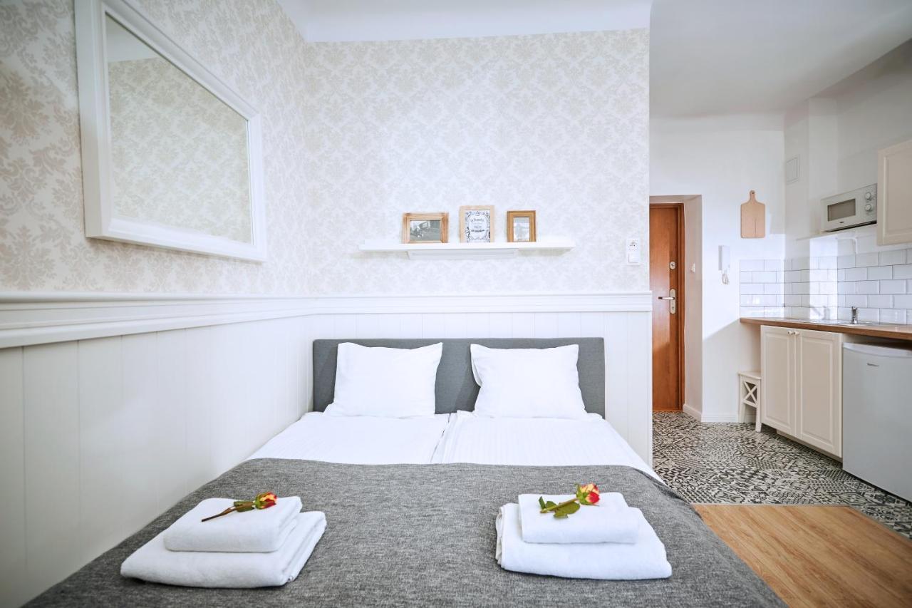 Central Place For You Pl. Bankowy Warsaw Ngoại thất bức ảnh